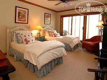 New photos from tourists Oxford Court APT