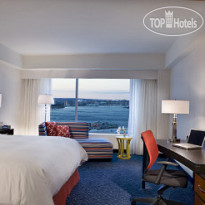 Renaissance Boston Waterfront 