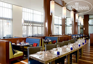 New photos from tourists Renaissance Boston Waterfront 4*