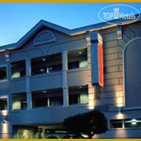 Nob Hill Motor Inn 