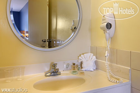 Hotelier's photos La Luna Inn 2*