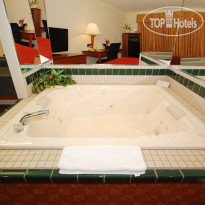 Best Western Plus Lakewood Inn Hebron 