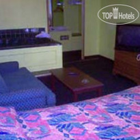 Knights Inn Columbus North 