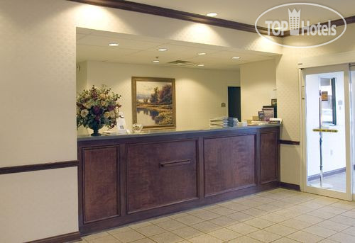 New photos from tourists Holiday Inn Express Hotel & Suites Ex I-71 Oh State Fair Expo Ctr 3*