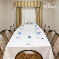 Holiday Inn Express Hotel & Suites Ex I-71 Oh State Fair Expo Ctr 