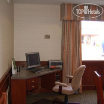 Holiday Inn Express Hotel & Suites Ex I-71 Oh State Fair Expo Ctr 