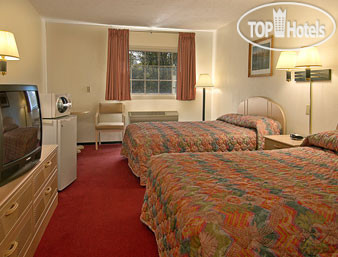 New photos from tourists Super 8 Wooster 1*