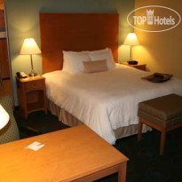 Hampton Inn & Suites Canton 