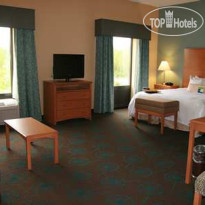 Hampton Inn & Suites Canton 