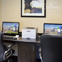 Holiday Inn Express Hotel & Suites North Fremont 