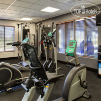 Holiday Inn Express Hotel & Suites North Fremont 