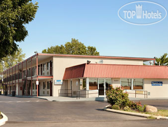 Hotel photo Travelodge Grove City So. Columbus 2*