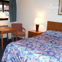 Magnuson Hotel By The River 