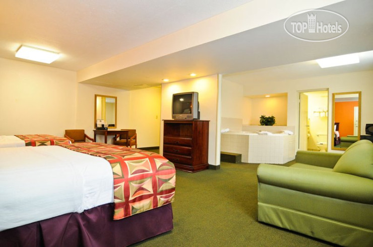 Новые добавленные фото туристов Best Western Adena Inn 2*