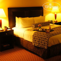Crowne Plaza Cincinnati Blue Ash