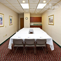 Holiday Inn Express Cincinnati-West Chester 