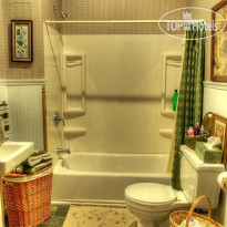 Alexandras Bed and Breakfast 