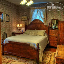 Alexandras Bed and Breakfast 