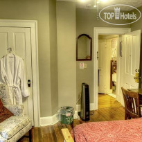 Alexandras Bed and Breakfast 