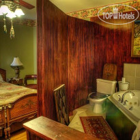 Alexandras Bed and Breakfast 