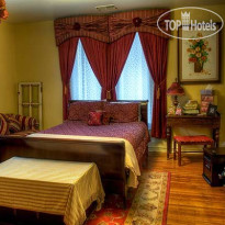 Alexandras Bed and Breakfast 