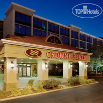 Crowne Plaza Cleveland Airport
