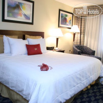 Crowne Plaza Cleveland Airport