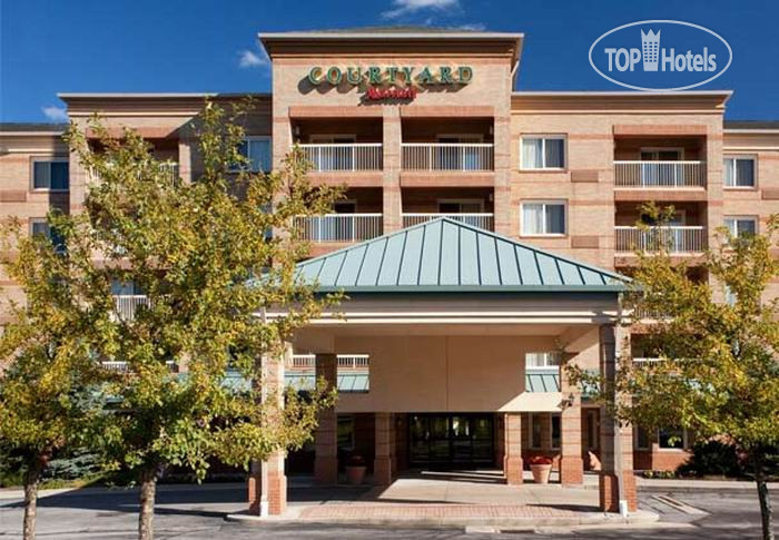 Courtyard Cleveland Independence