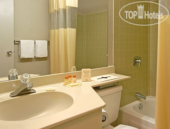 New photos from tourists Days Inn Sharonville 2*