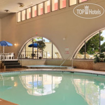 Ramada Plaza Columbus North Hotel and Conference Center 