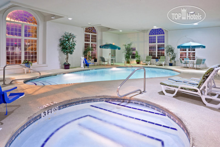New photos from tourists La Quinta Inn & Suites Cleveland Macedonia 2*
