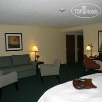 Hampton Inn Garden City