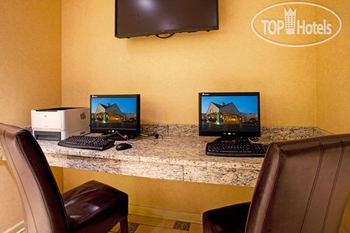 New photos from tourists Holiday Inn Buffalo-Intl Airport 3*