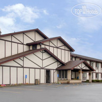 Super 8 Montgomery Maybrook 