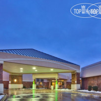 Holiday Inn Rochester Airport 