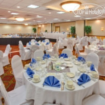 Holiday Inn Rochester Airport 