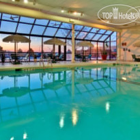 Holiday Inn Rochester Airport 