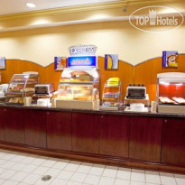 Holiday Inn Express Hotel & Suites Buffalo-Airport