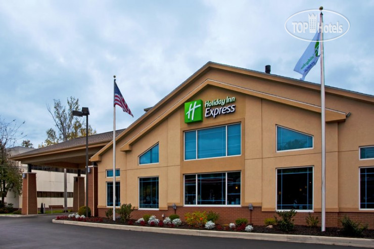 Hotelier's photos Holiday Inn Express Rochester 2*
