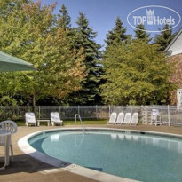 Clarion Hotel at the Century House 