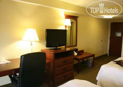 New photos from tourists Hampton Inn Raleigh Clayton I-40 3*