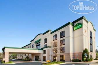 Hotelier's photos Wingate by Wyndham Raleigh 3*
