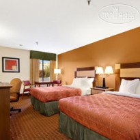 Days Inn Biltmore East 