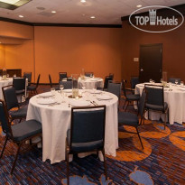 Courtyard Charlotte Billy Graham Parkway 