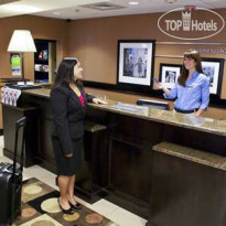 Hampton Inn & Suites Charlotte-Airport 