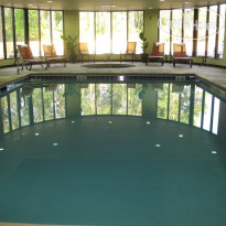 Best Western Plus Riverside Inn & Suites 