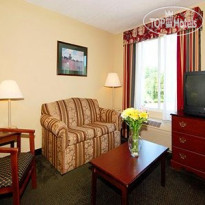 Comfort Suites Airport 