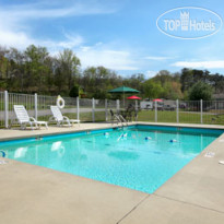 Microtel Inn & Suites by Wyndham Cherokee 