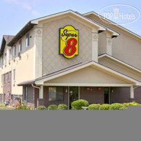 Super 8 Charlotte Amusement Park Area 