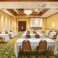 Crowne Plaza Hickory 